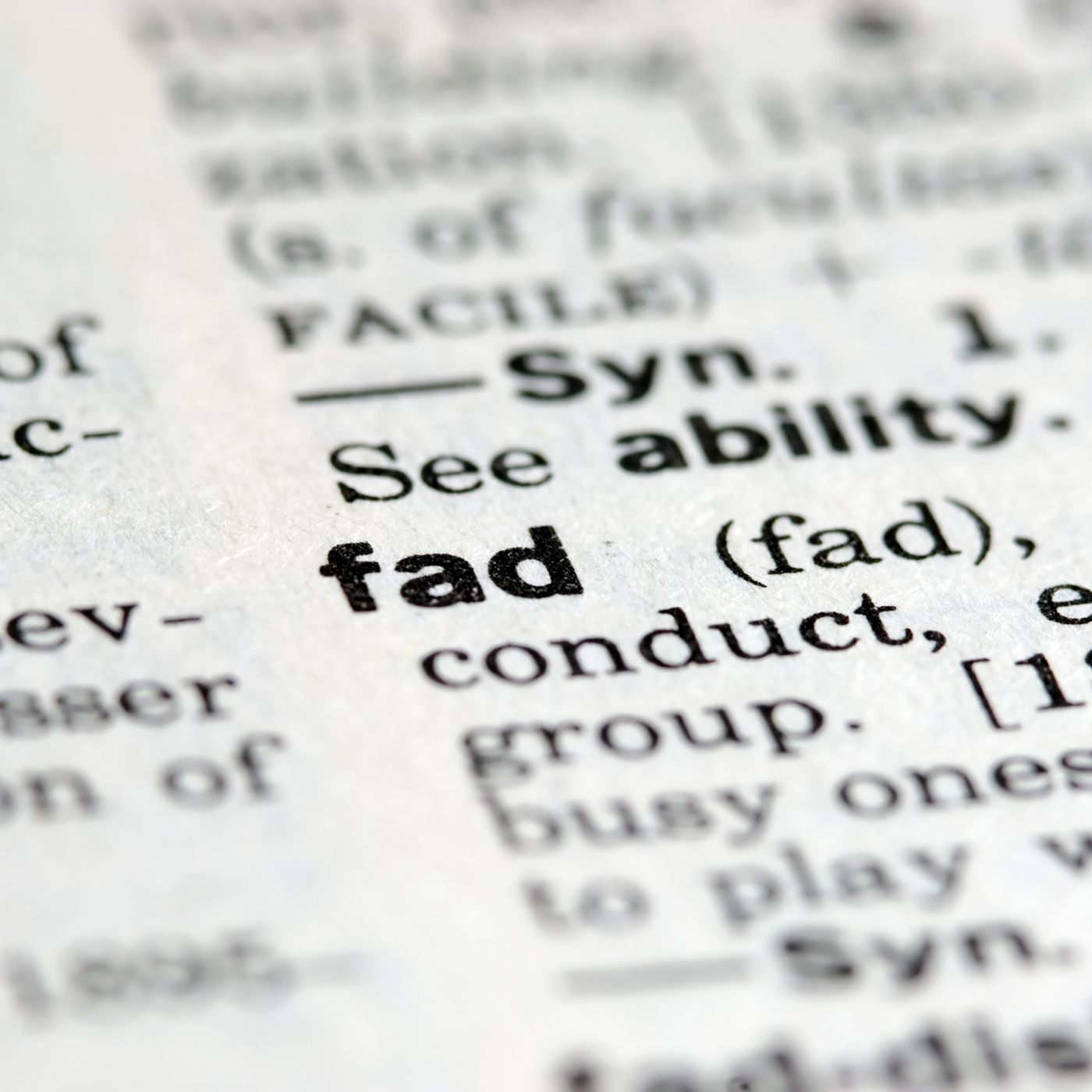 Episode 304: Fads: Flashy Absent and Delusional HL304 episode artwork