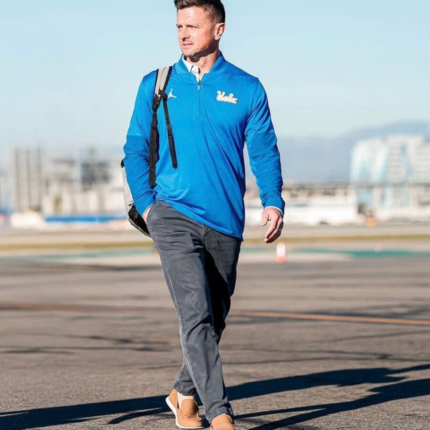 Episode 1495: What's Bruin Show - UCLA Football's Presser for Bob Chesney!